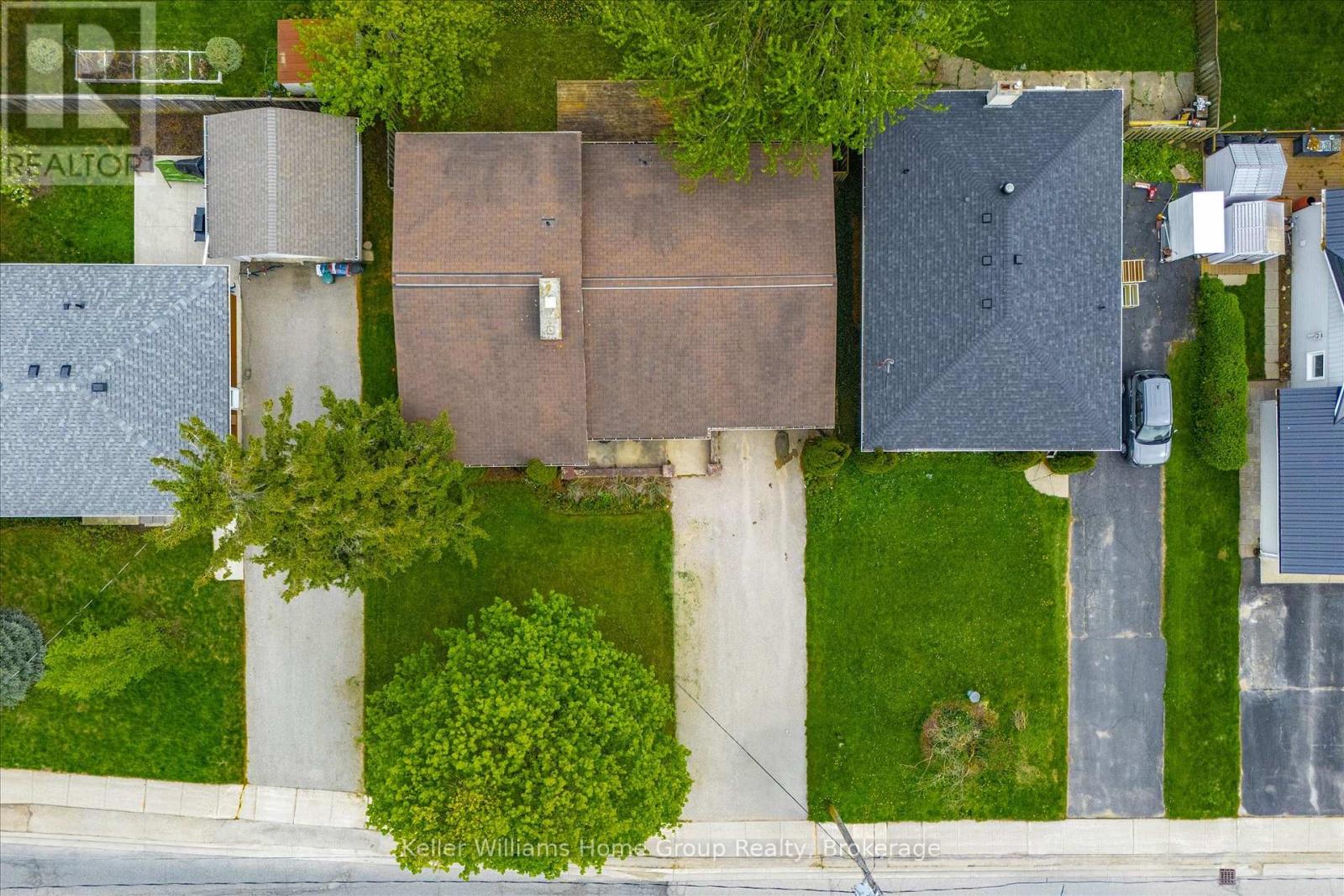 490 GARAFRAXA STREET E - 46