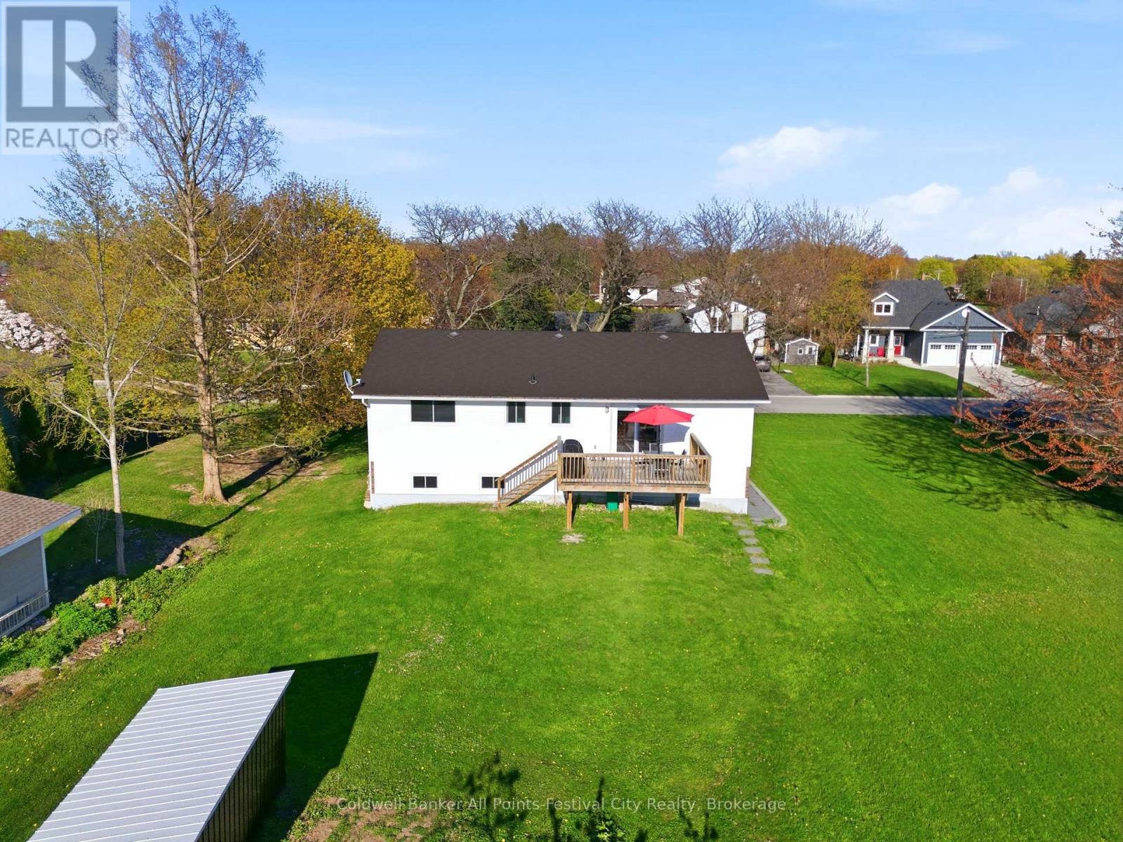 306 LAKESIDE DRIVE - 40
