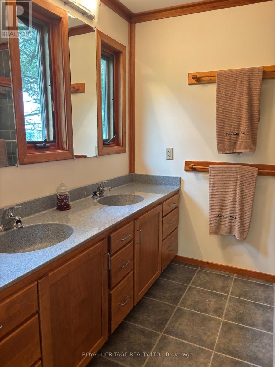 7224 ISLAND 630 GEORGIAN BAY - 24