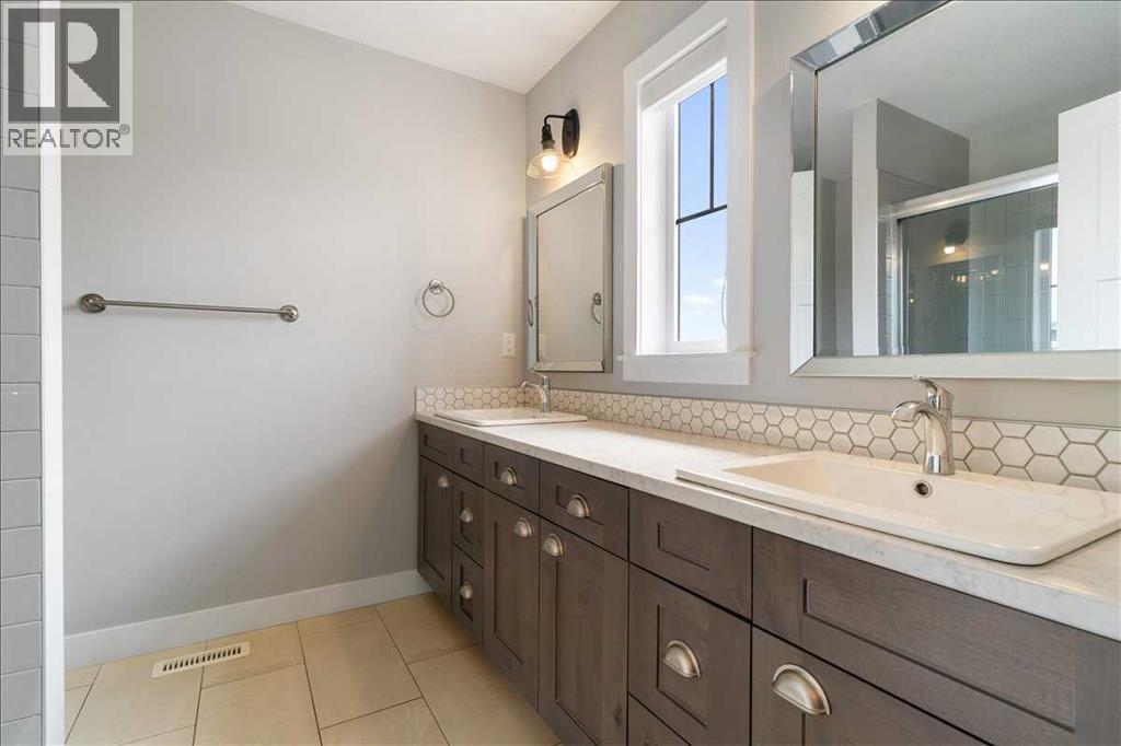 13425 104 A Street - 14