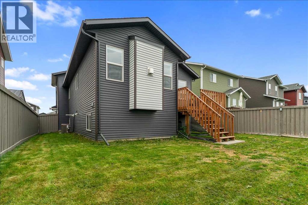 13425 104 A Street - 23