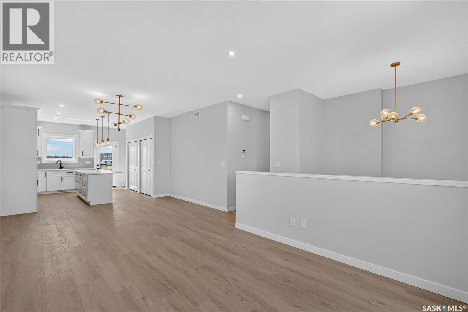 4 Aspen PLACE - 5