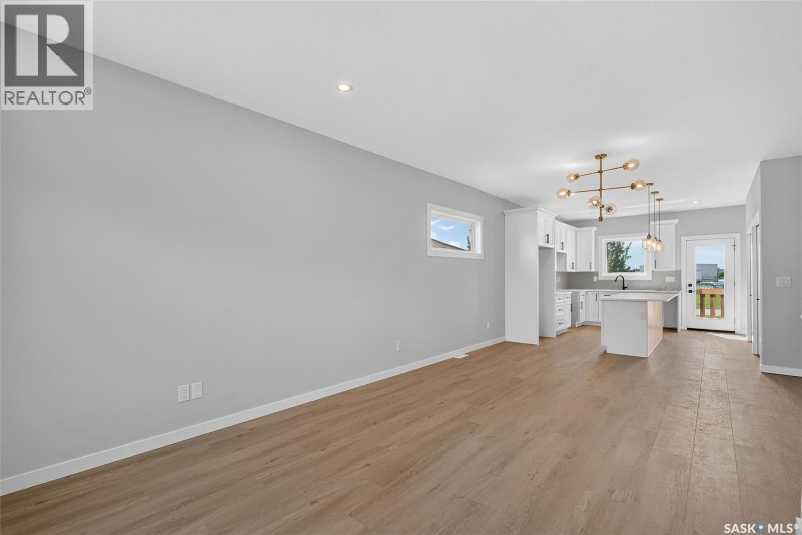 4 Aspen PLACE - 6