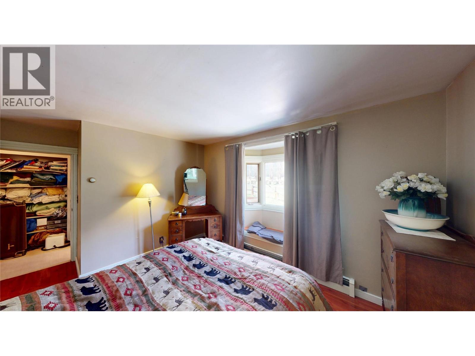 2325 Wardner Fort Steele Road - 32
