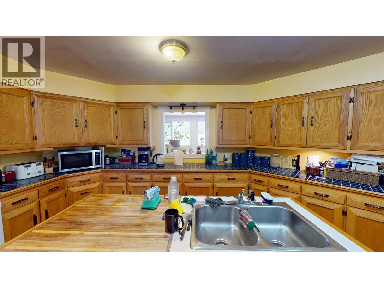 2325 Wardner Fort Steele Road - 16