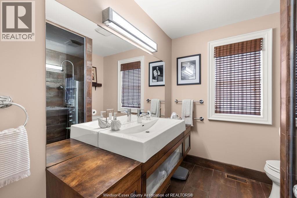 1695 HERITAGE - 24