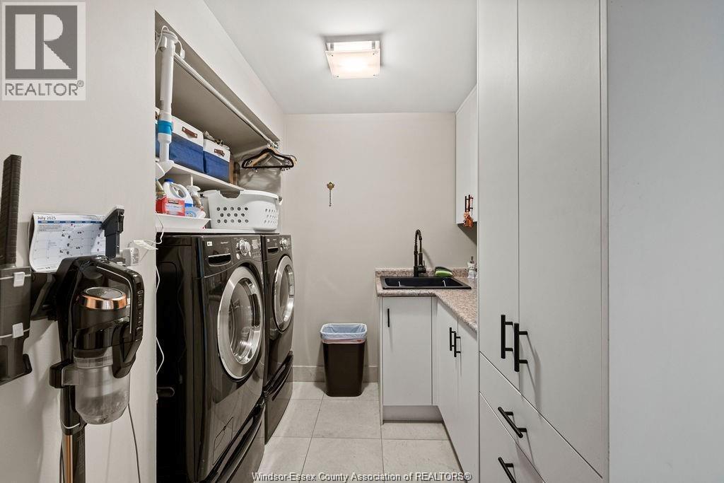 1695 HERITAGE - 33