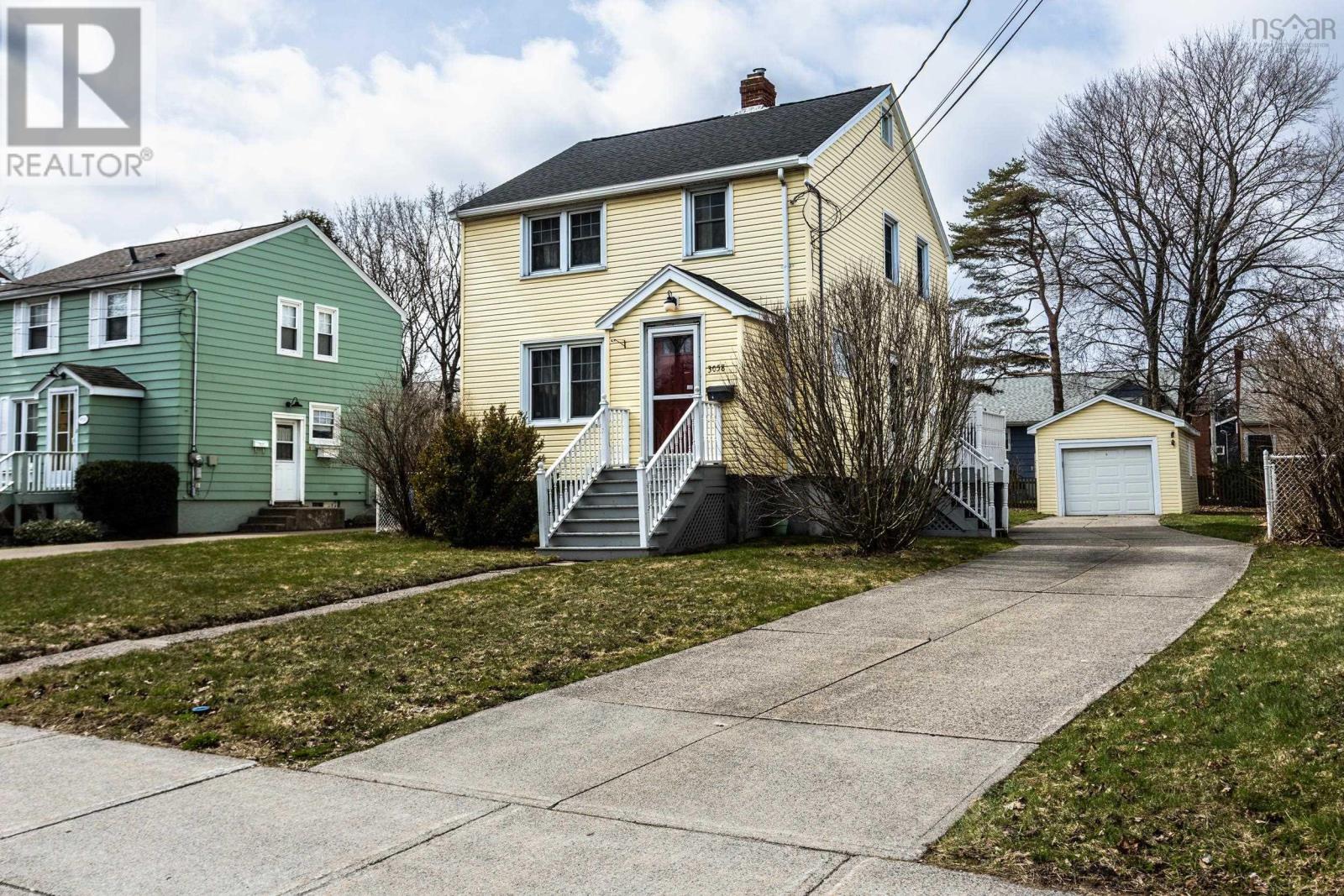 3058 Connaught Avenue - 1