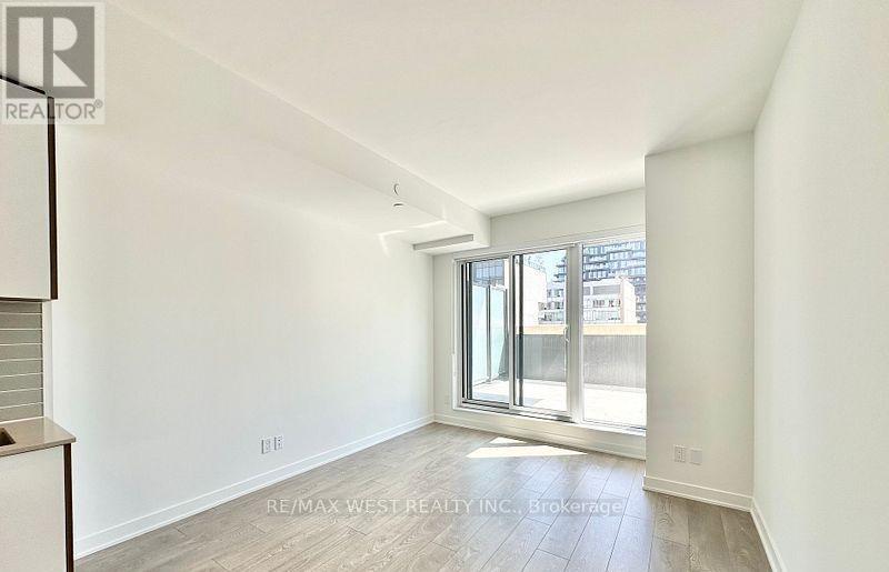 #616 543 RICHMOND STREET W - 9
