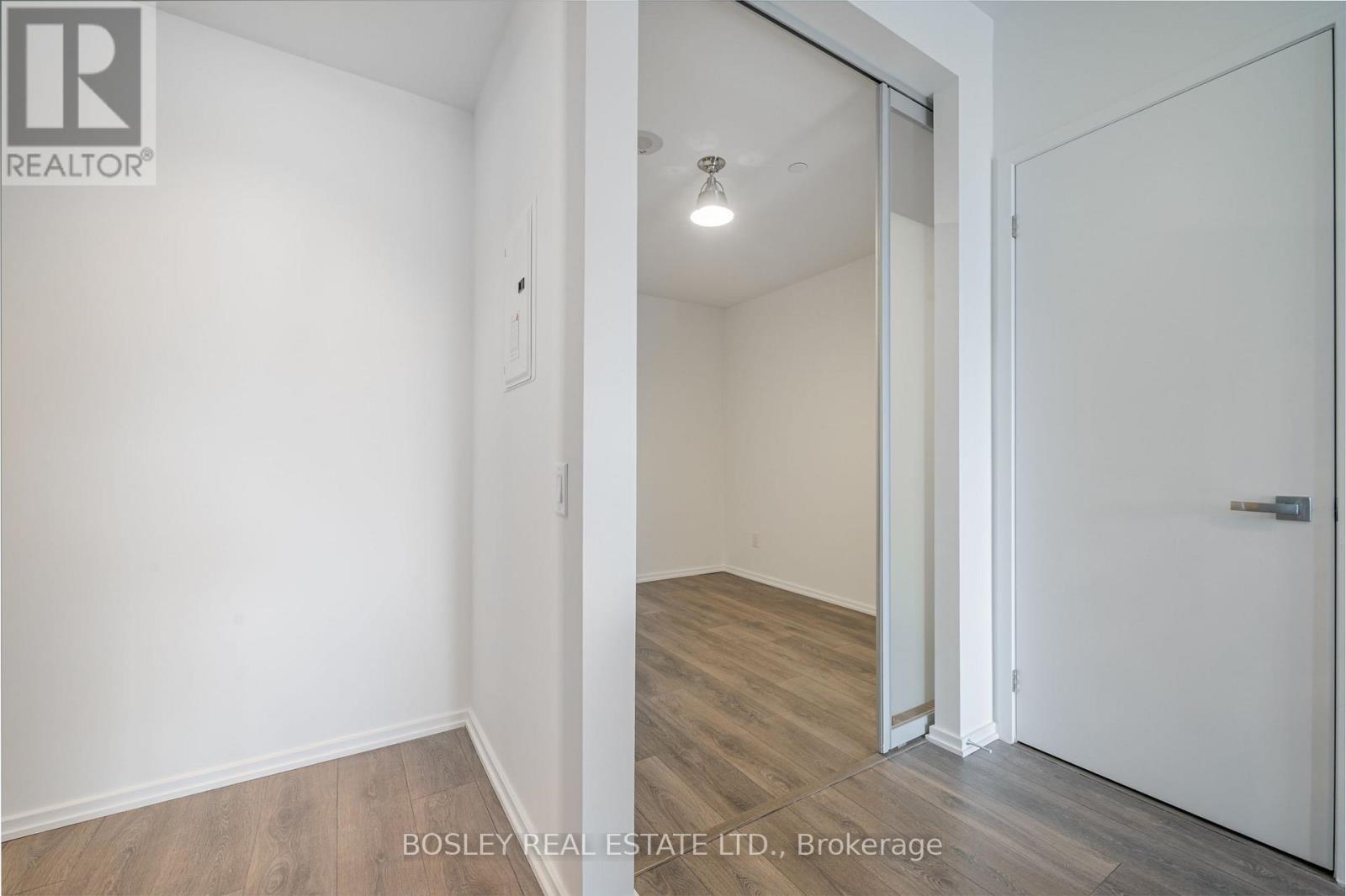#314 783 BATHURST STREET - 23