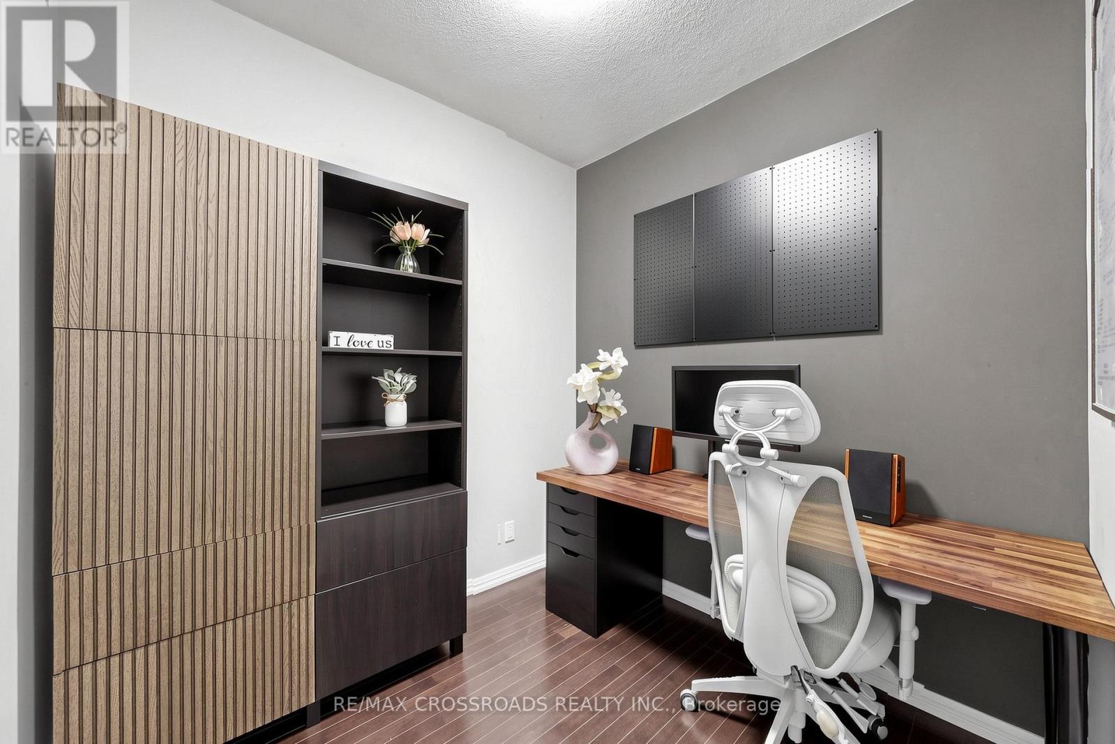 #1201 35 HAYDEN STREET - 14