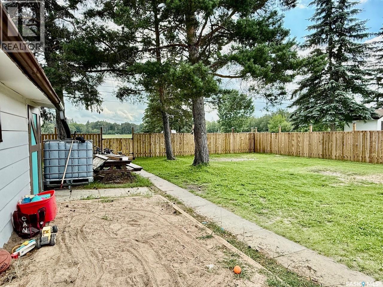 11 Vetshome DRIVE - Image 38