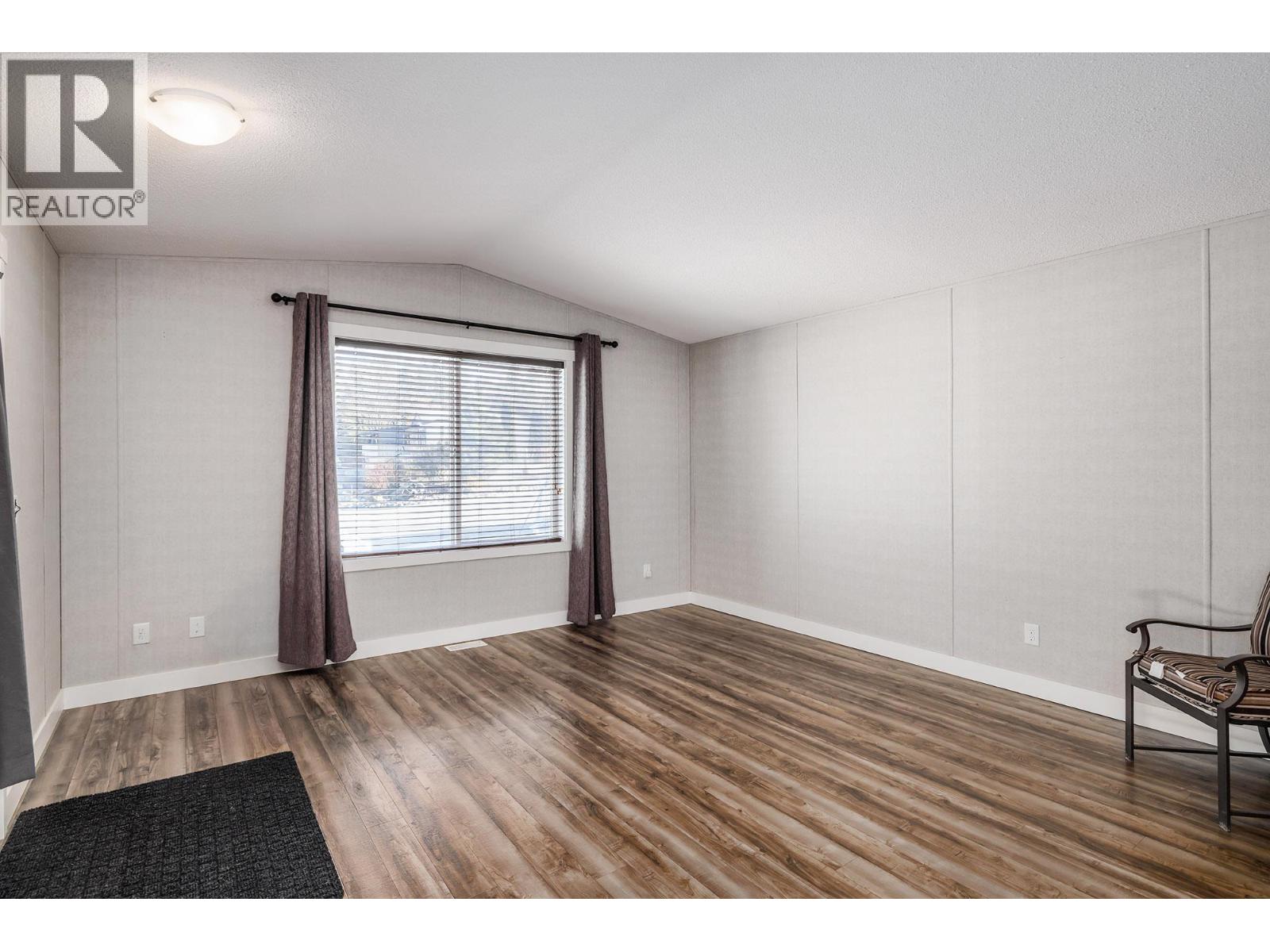 #62 610 Katherine Road - 6