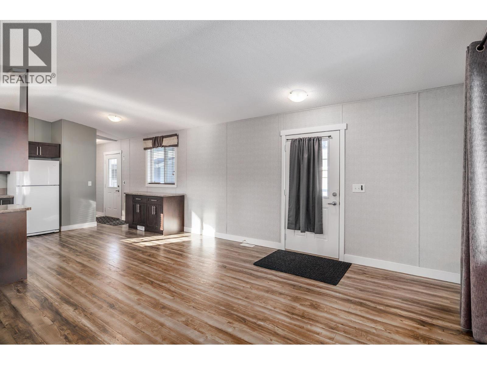 #62 610 Katherine Road - 7