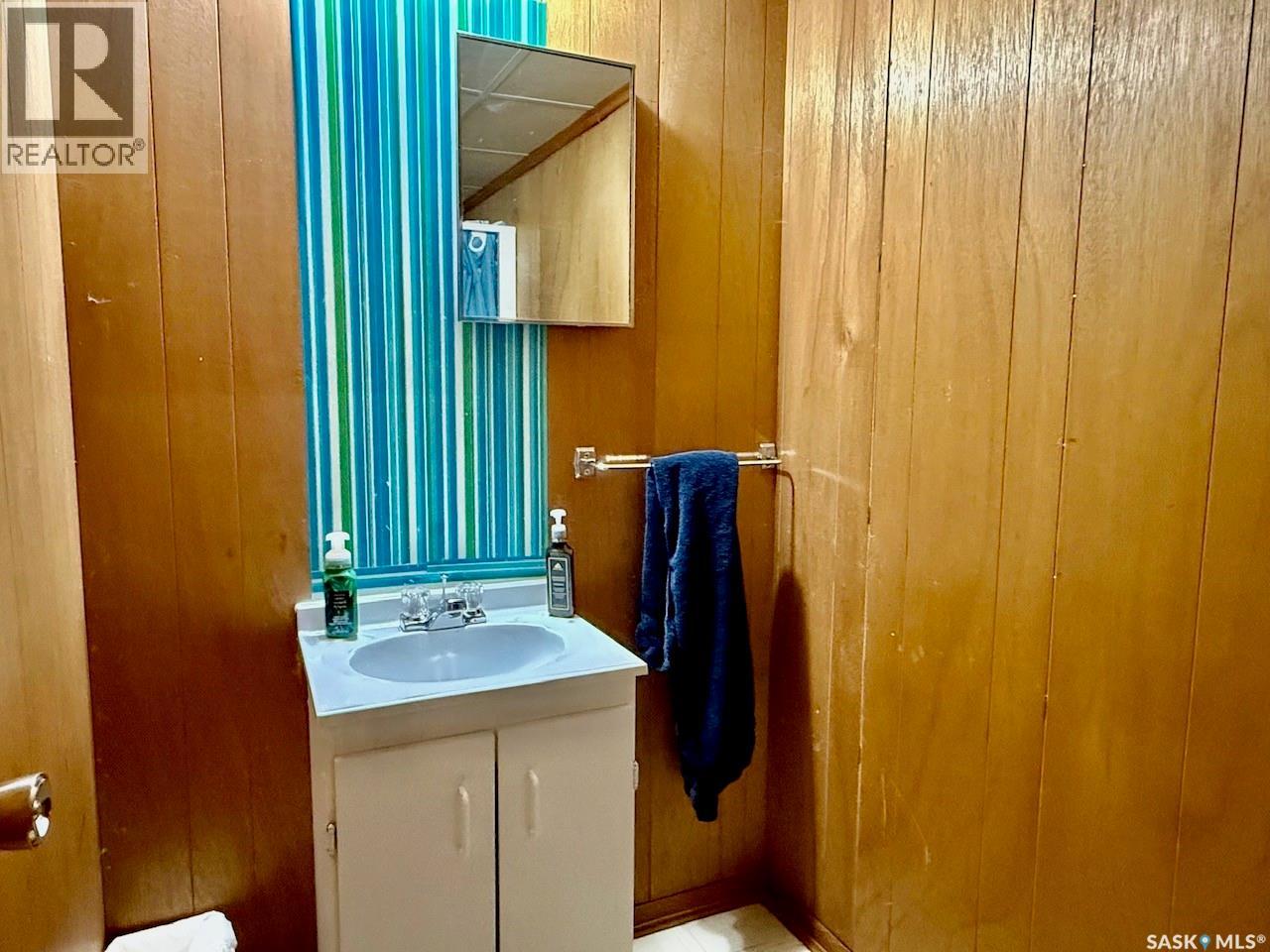 11 Vetshome DRIVE - Image 32