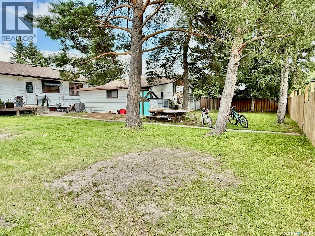 11 Vetshome DRIVE - Image 42