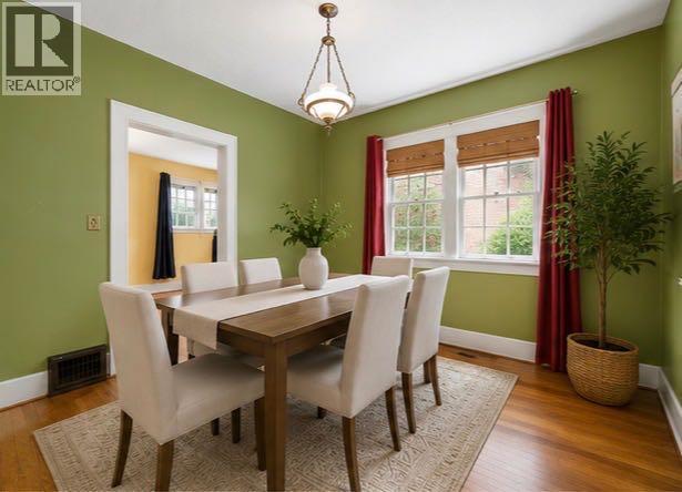 260 2 Street SE - 10