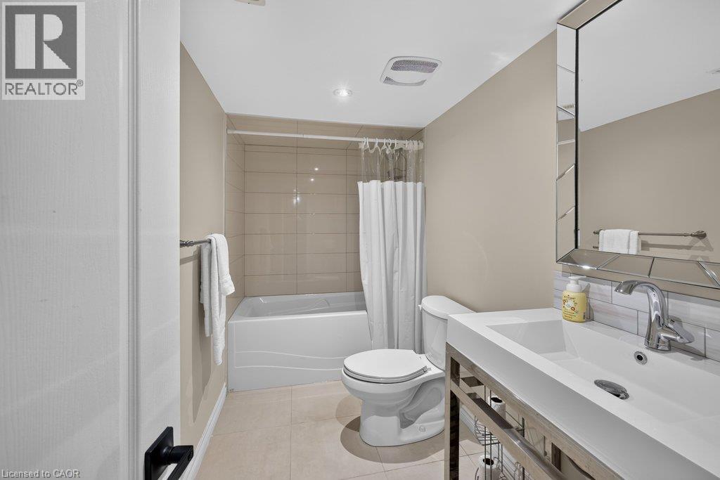 2201 LAPSLEY Crescent - Image 38