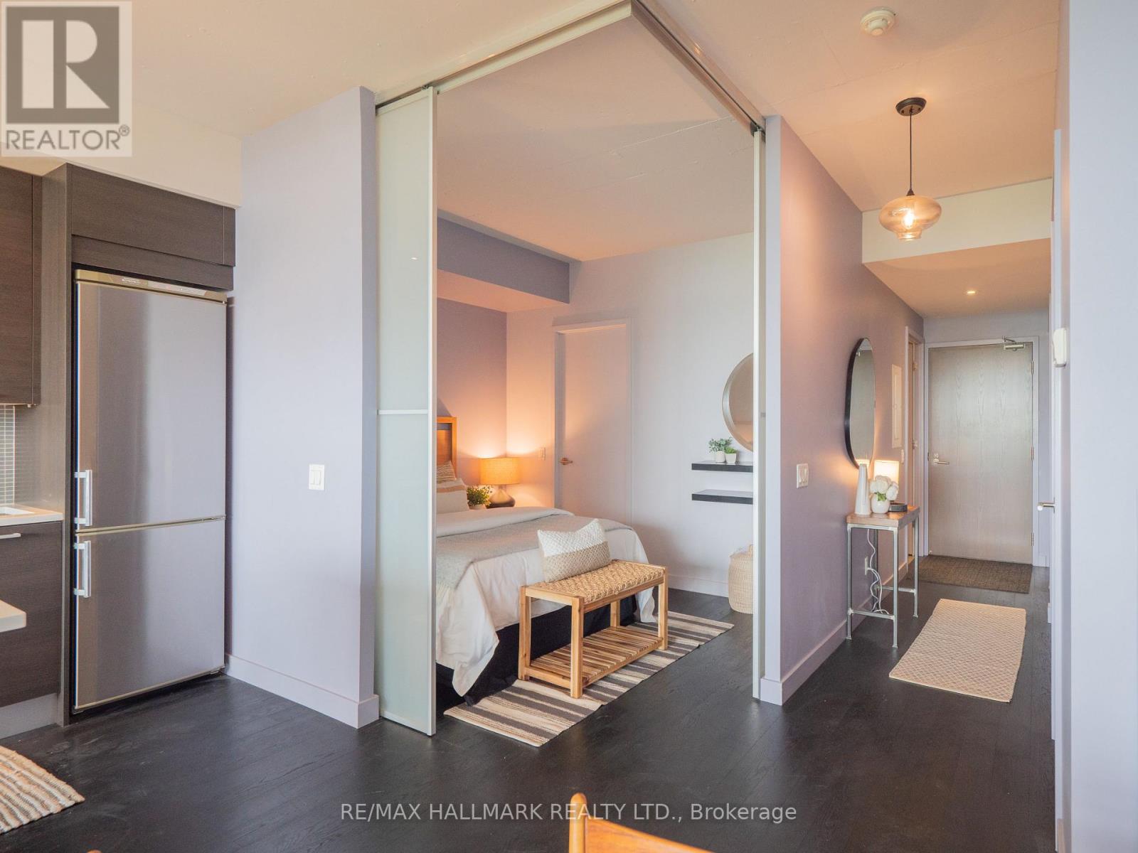 #602 90 BROADVIEW AVENUE - Image 21