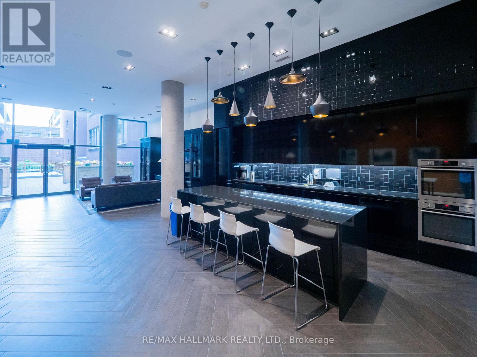 #602 90 BROADVIEW AVENUE - 36