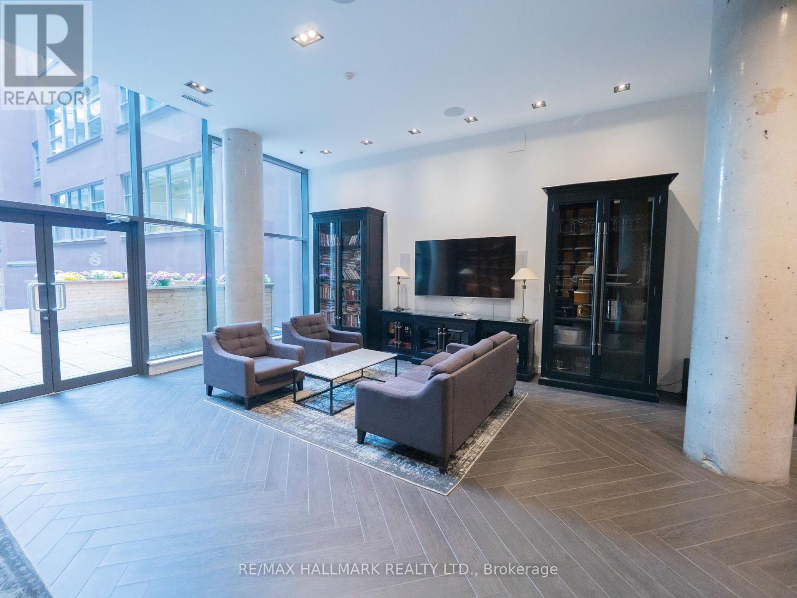 #602 90 BROADVIEW AVENUE - 37
