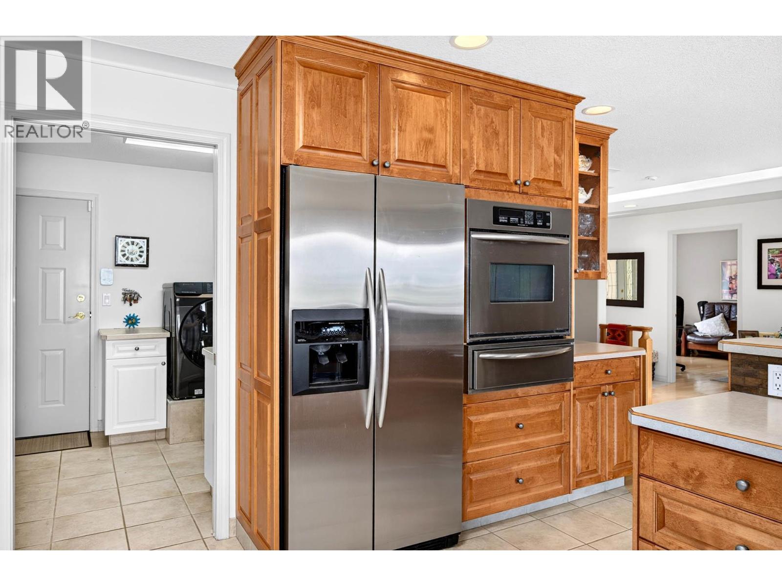 #34 1651 Valleyview Drive - 23