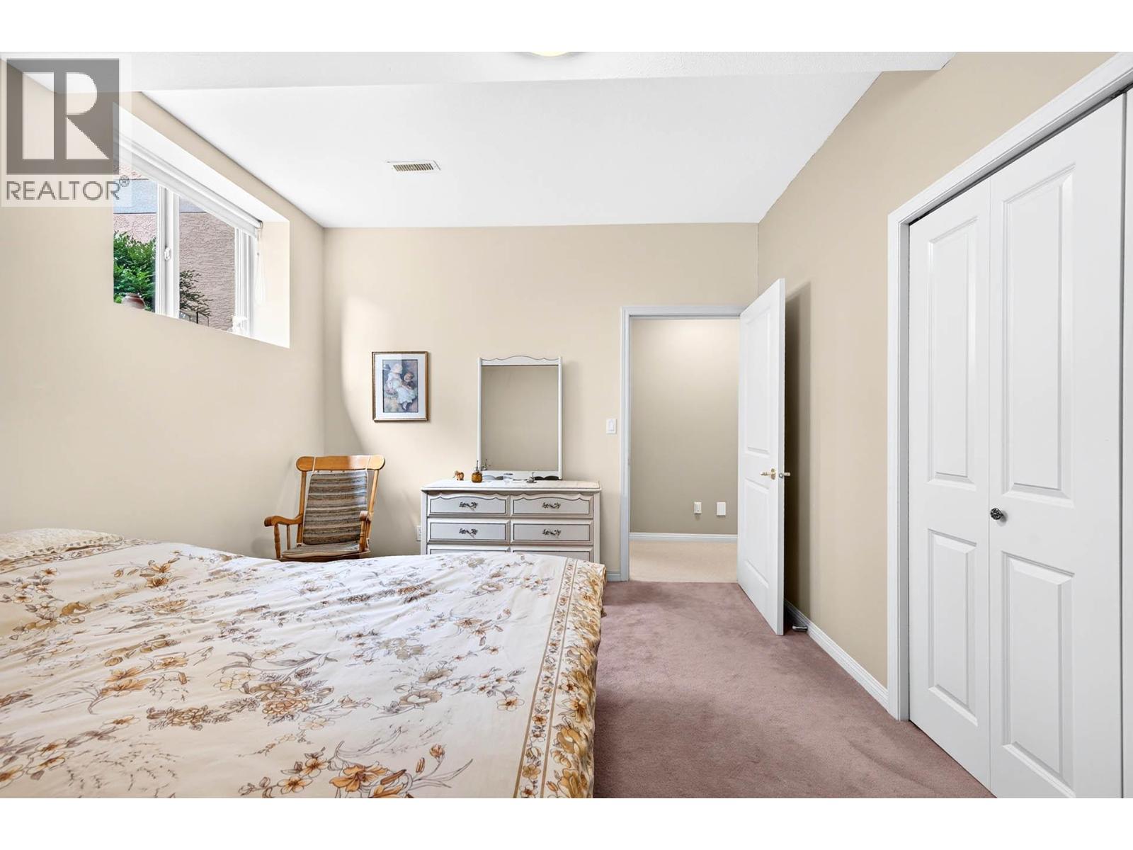 #34 1651 Valleyview Drive - 49
