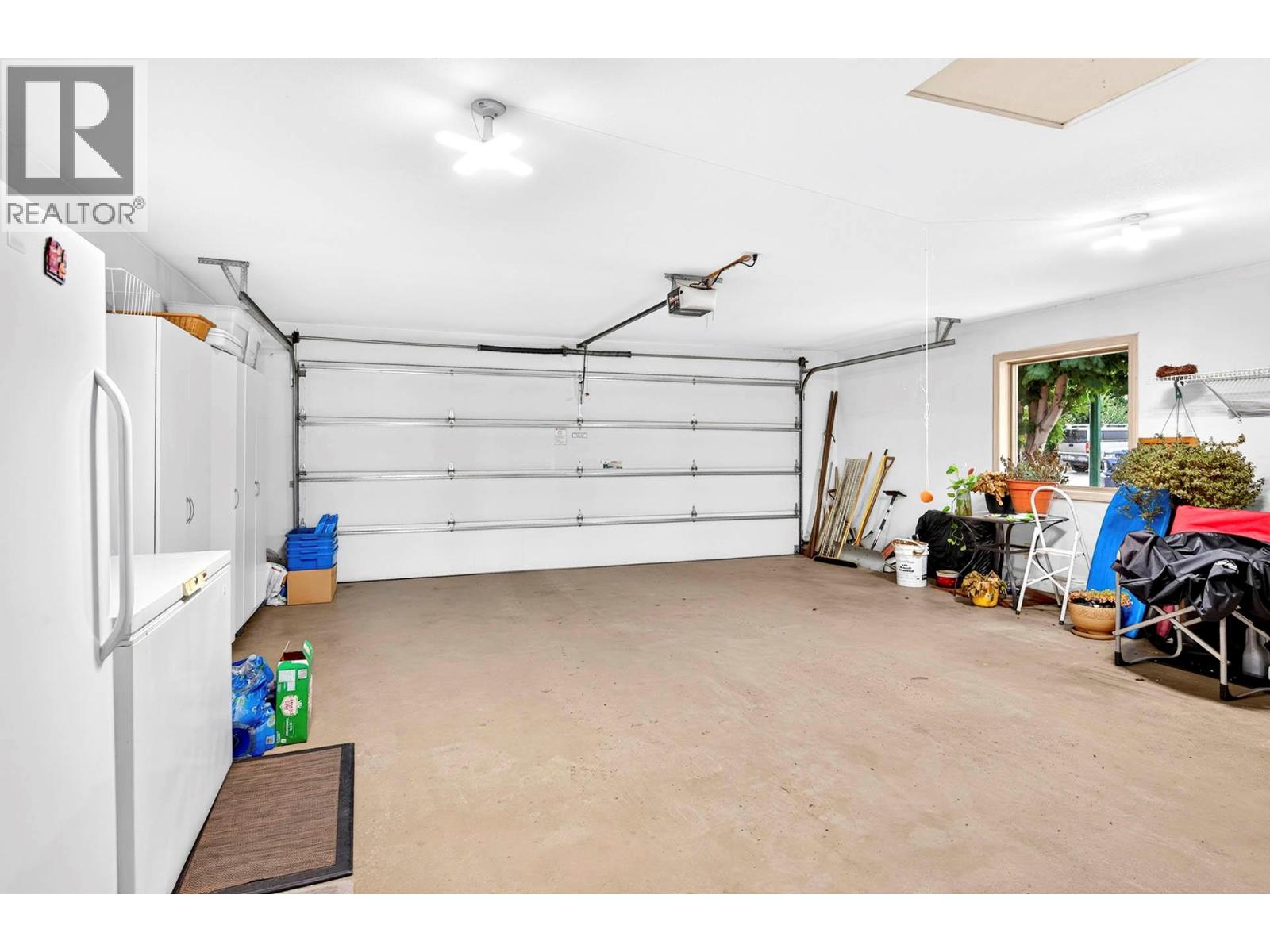 #34 1651 Valleyview Drive - 3