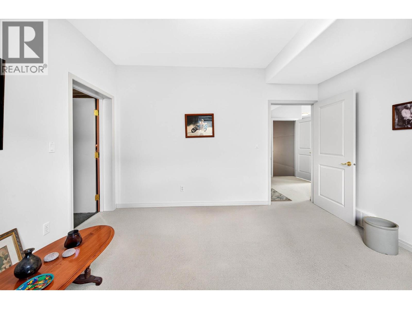 #34 1651 Valleyview Drive - 16