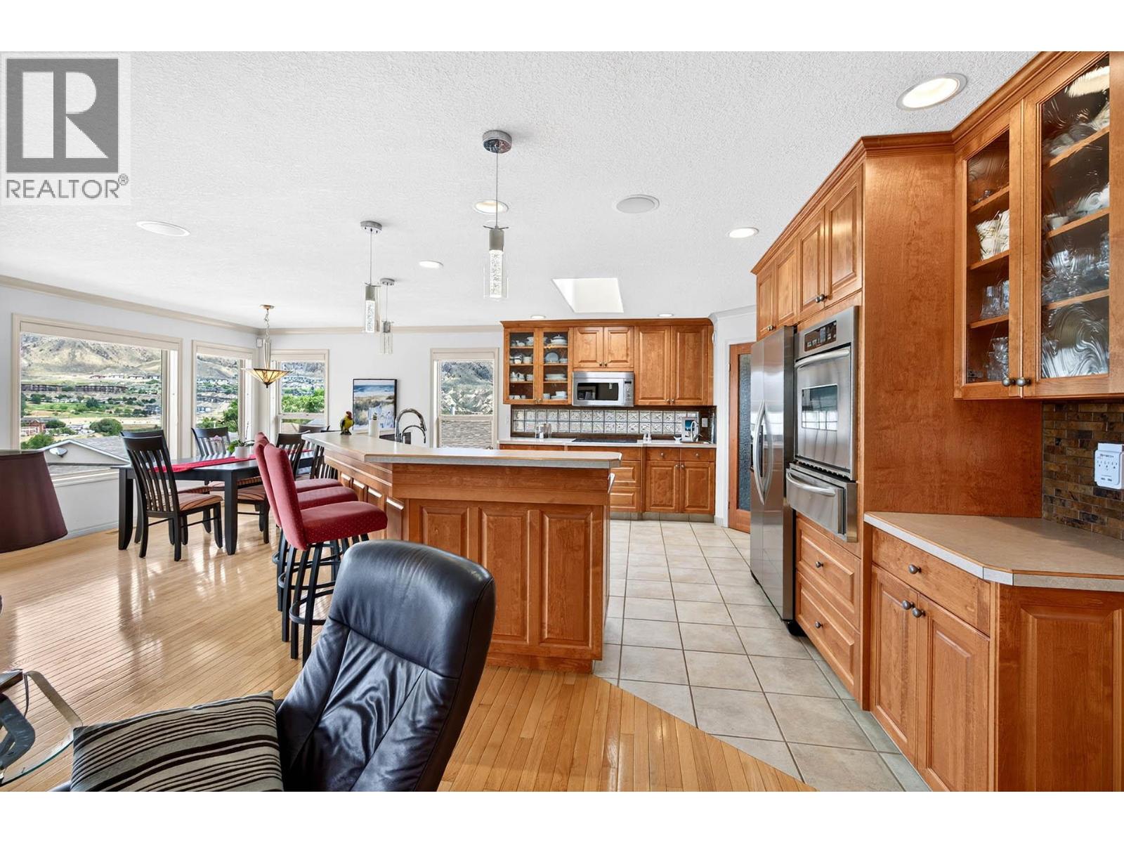 #34 1651 Valleyview Drive - 18