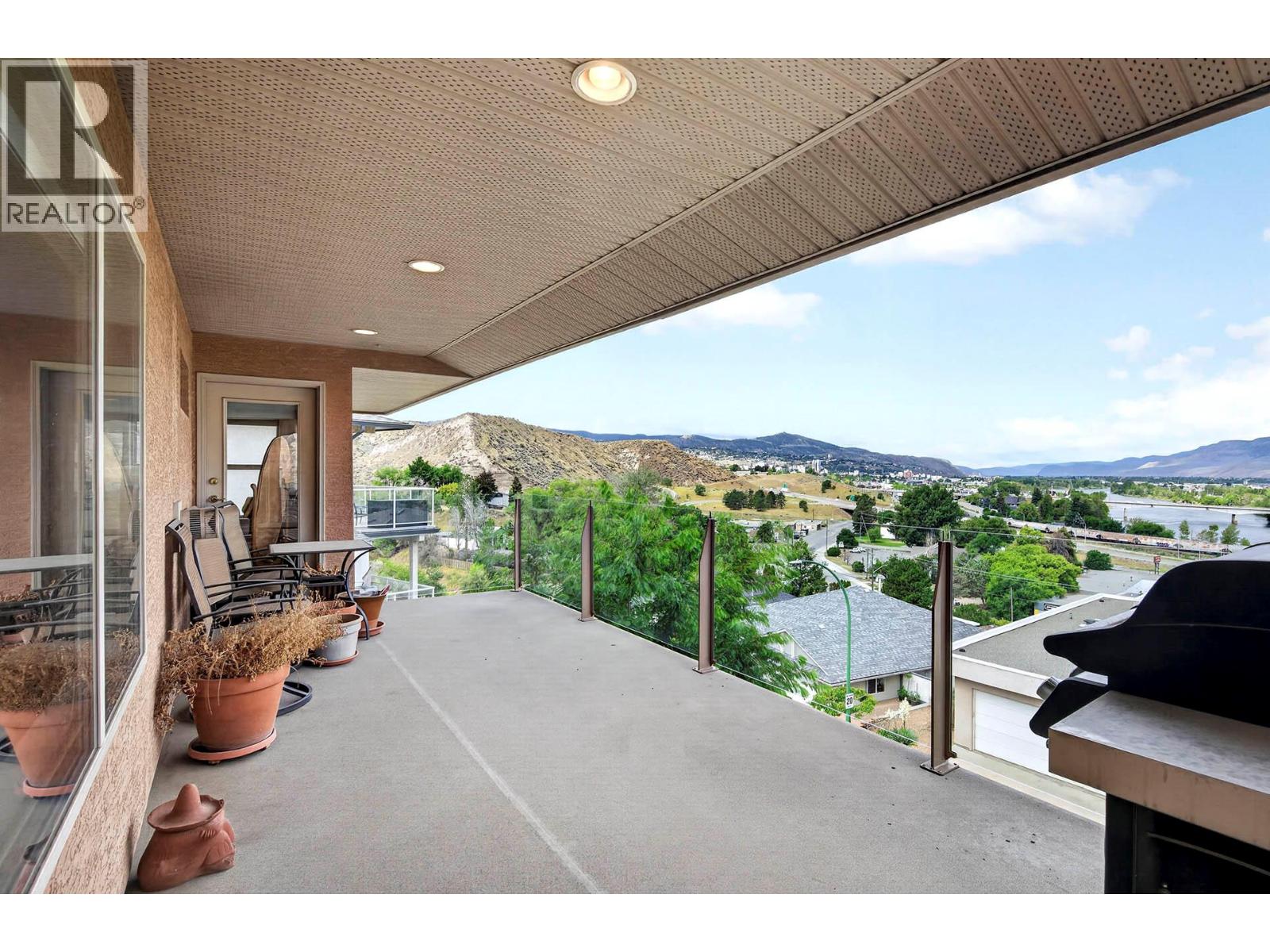#34 1651 Valleyview Drive - 13
