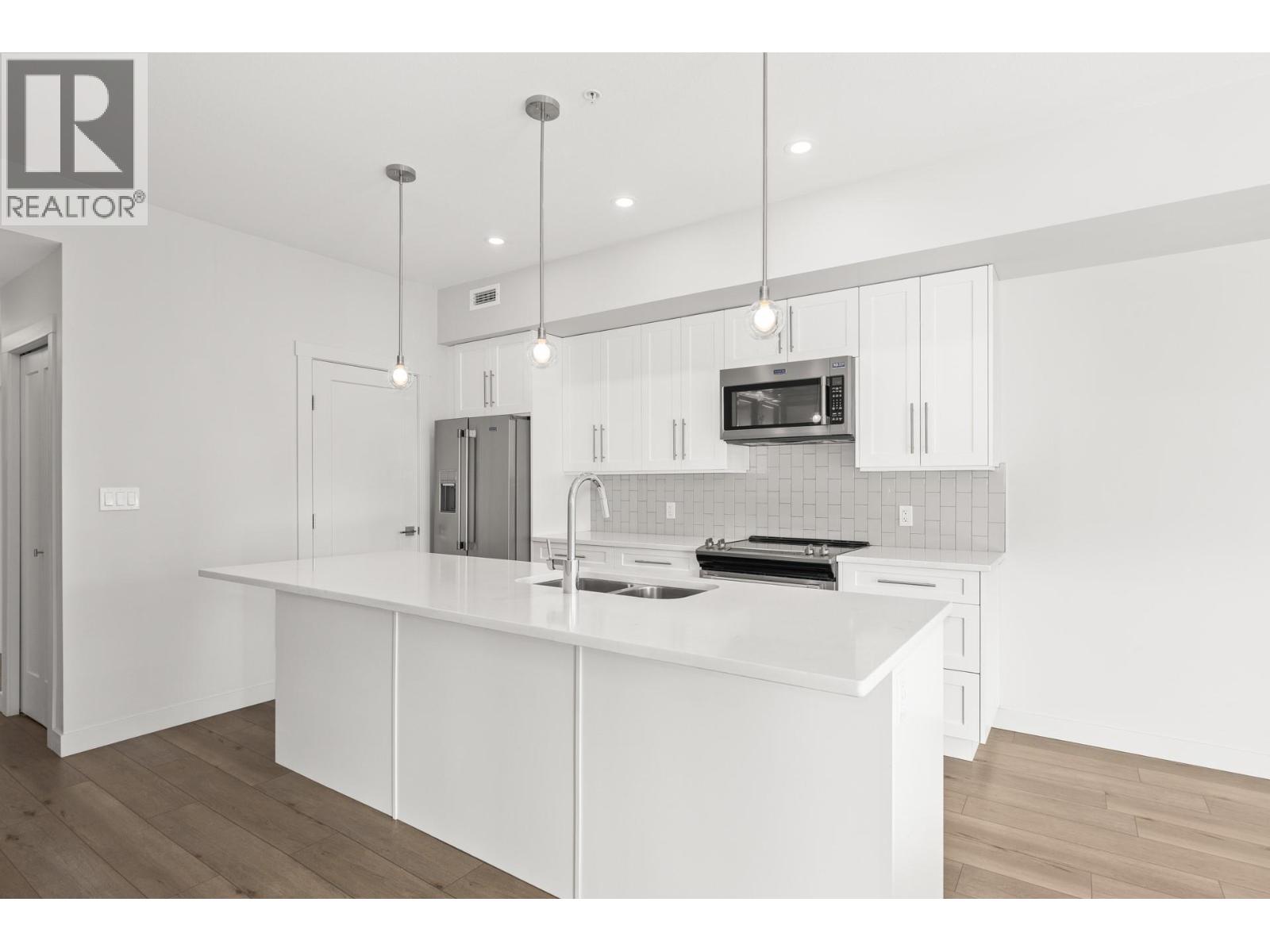 #201 3630 Mission Springs Drive - 5