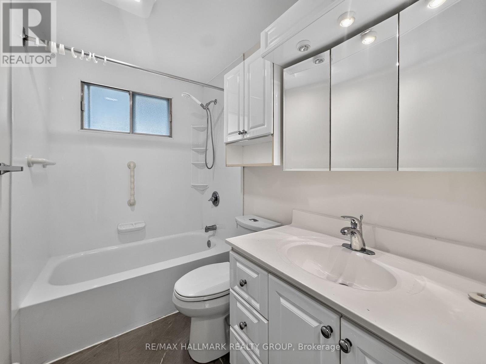 Condos for Rent in Ottawa – 295 AMIENS STREET, Ottawa – By Peter Sagos - Image 26