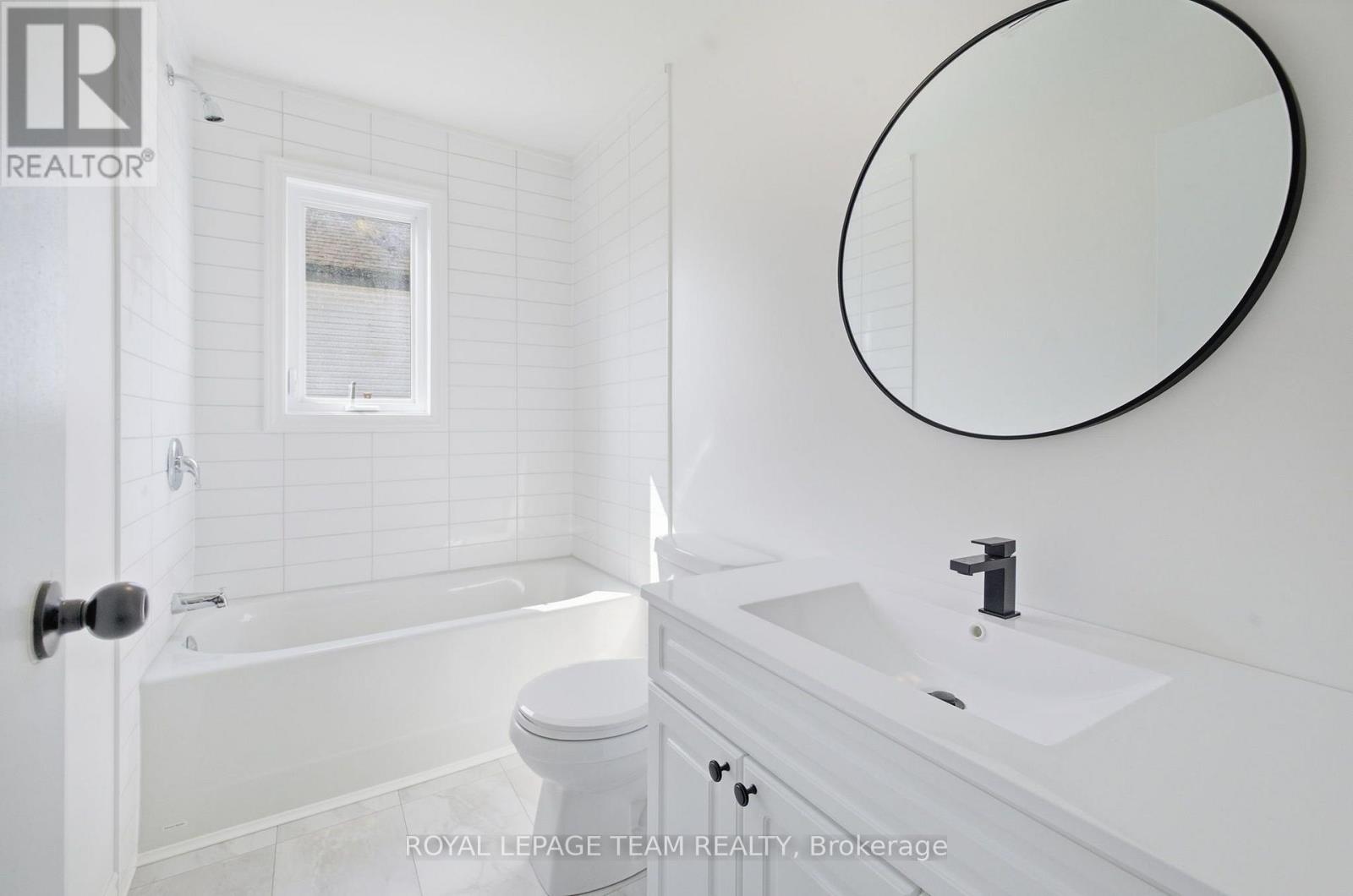 218 RIDEAU STREET - Image 17