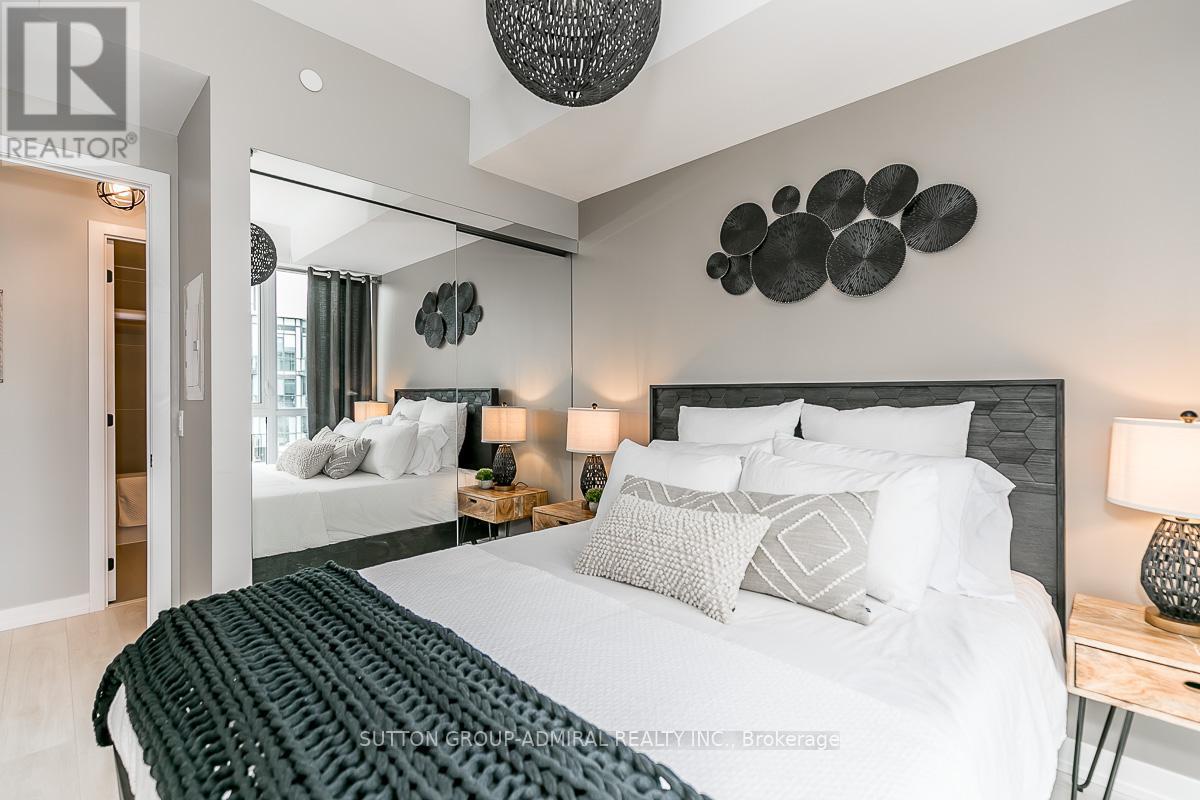 #326 415 SEA RAY AVENUE - 19