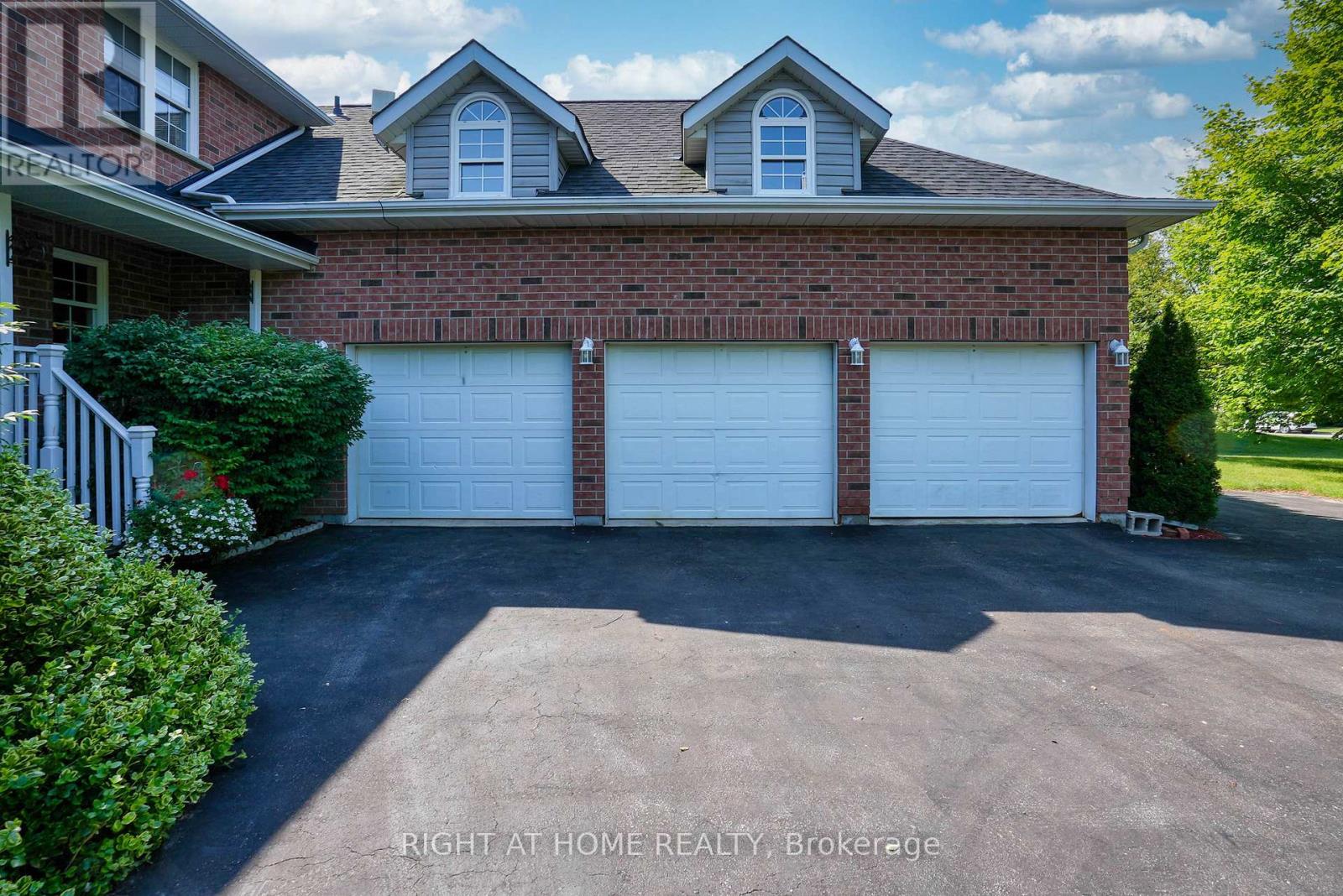 11 TRAINOR COURT - 5