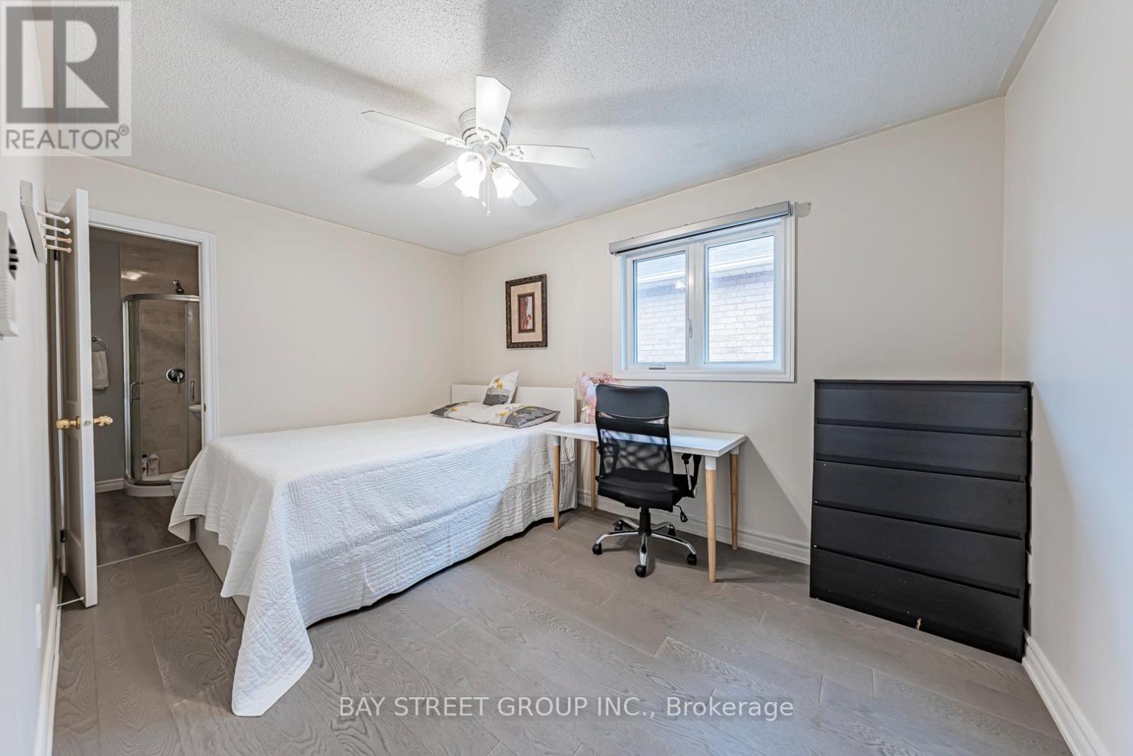 2524 PAULA COURT - 24