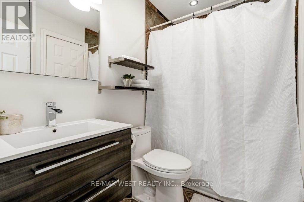 #41 6240 MONTEVIDEO ROAD - 11