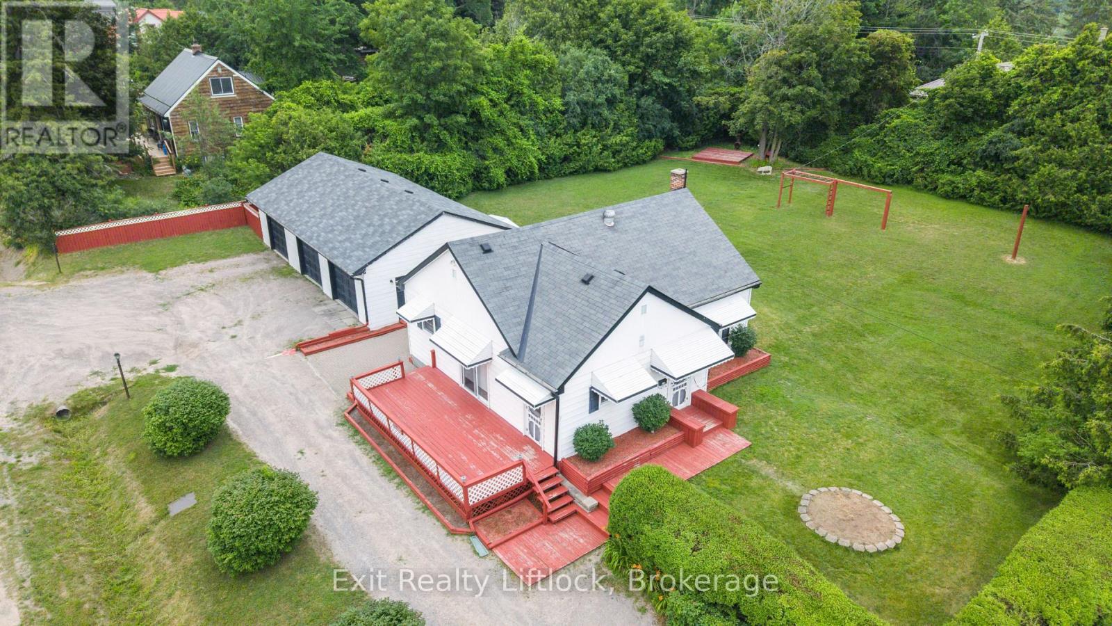 2 EDGEWOOD AVENUE - 36