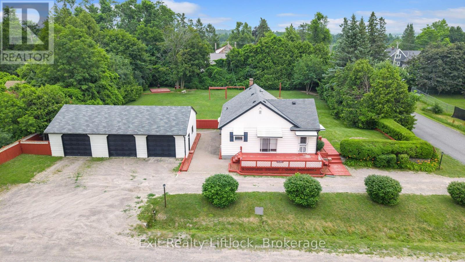 2 EDGEWOOD AVENUE - 37