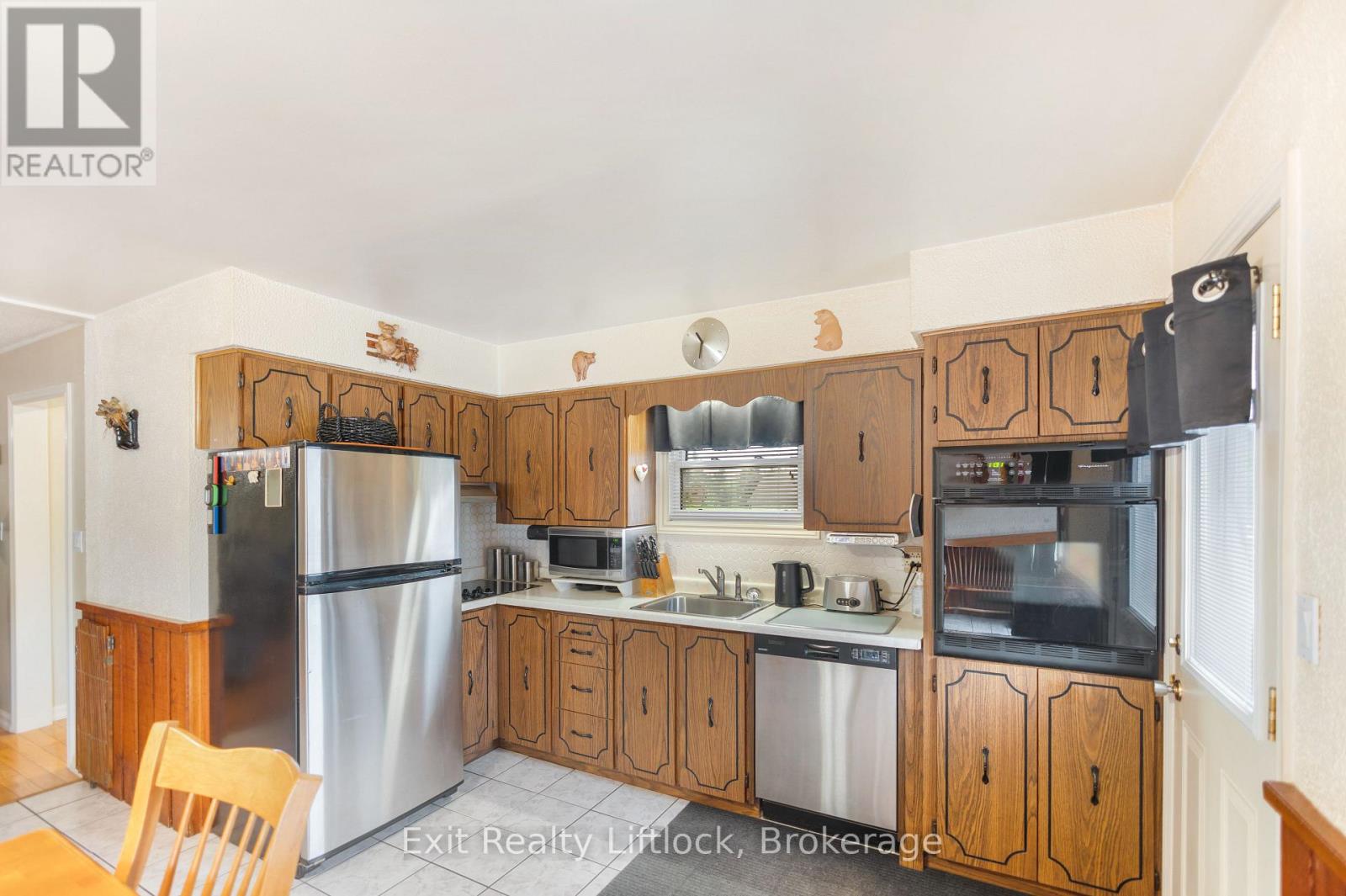 2 EDGEWOOD AVENUE - 6
