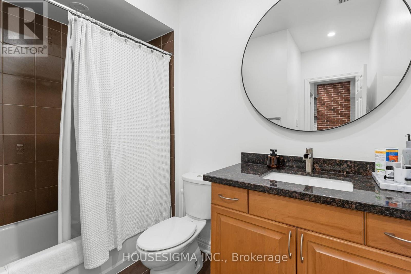 #501 1980 IMPERIAL WAY - 30