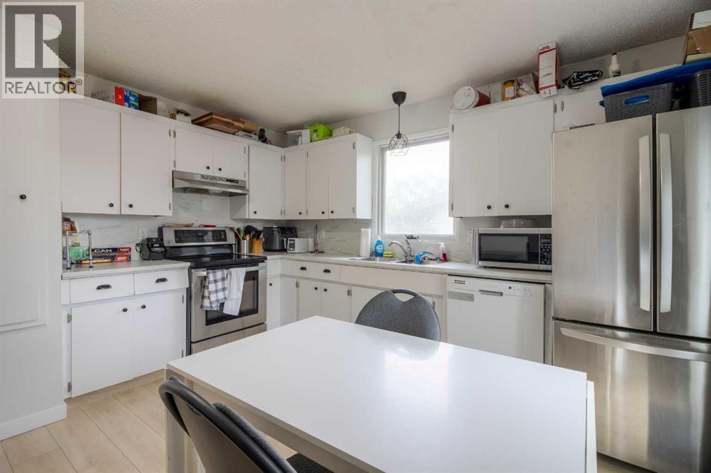 7 cayuga Place W - 21