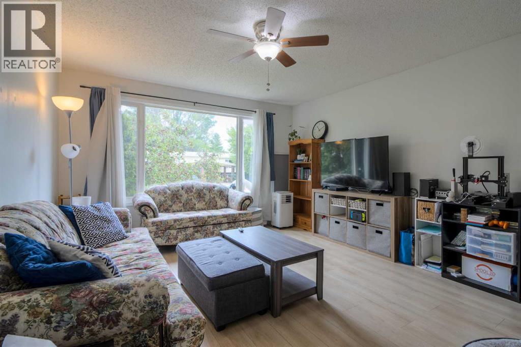 7 cayuga Place W - 25