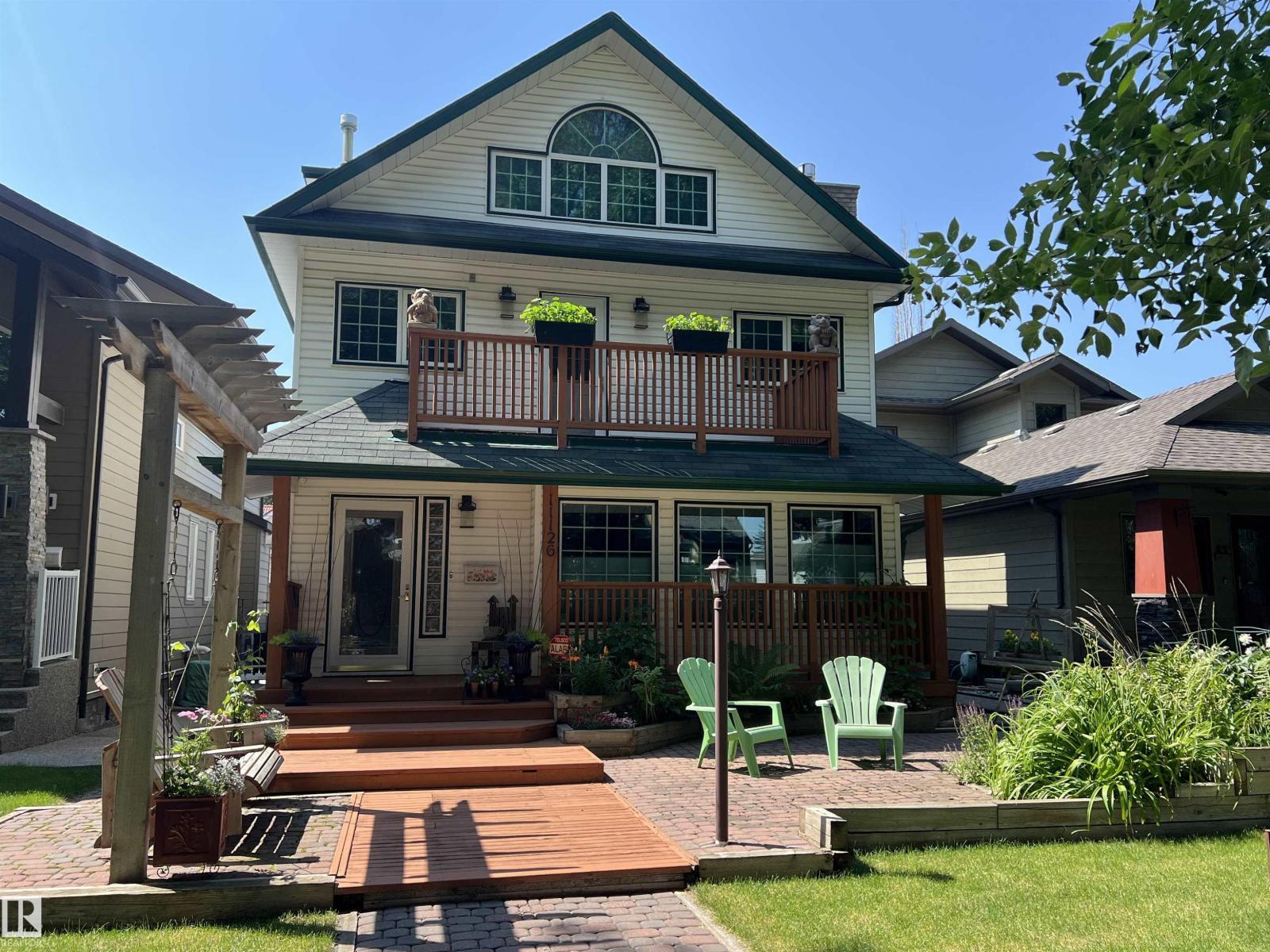 11126 52 ST NW - 3