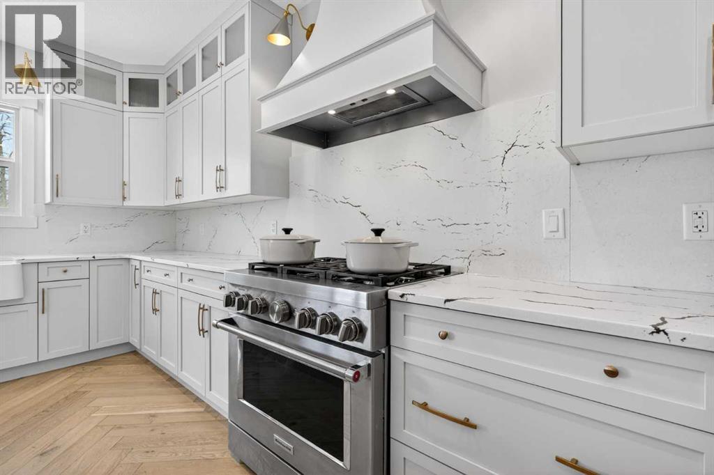20320 29 Avenue NW - 11
