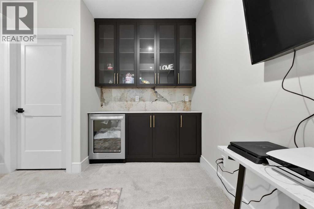 20320 29 Avenue NW - 44