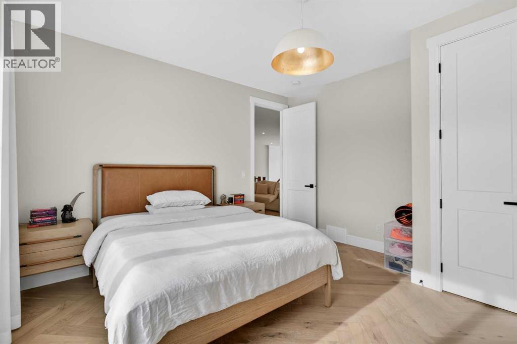 20320 29 Avenue NW - 29