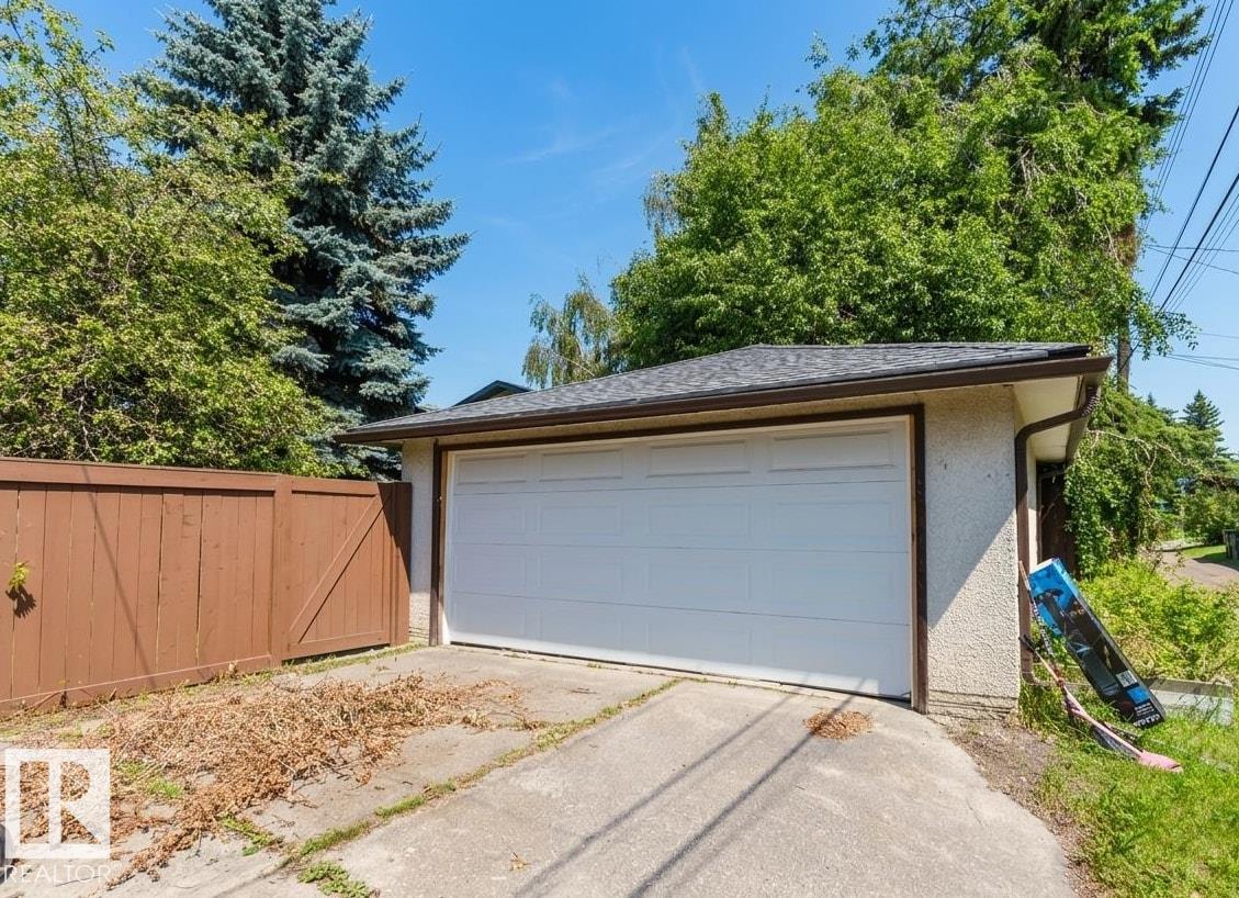 11115 39A AV NW - 42