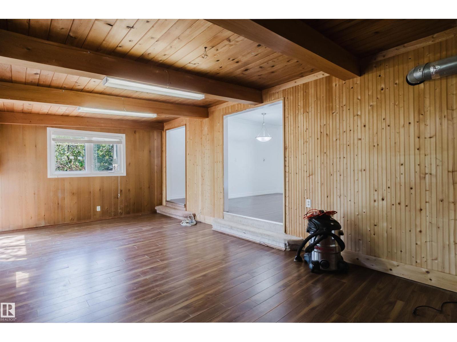 11115 39A AV NW - 18